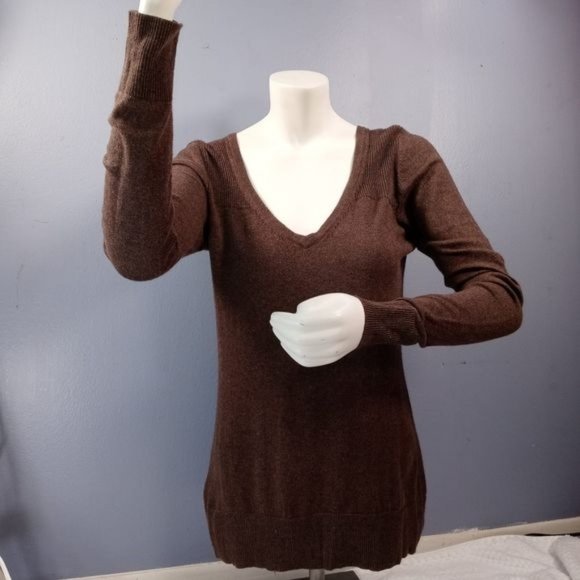 EDDIE BAUER WOMENS SMALL BROWN SWEATER - Picture 5 of 15